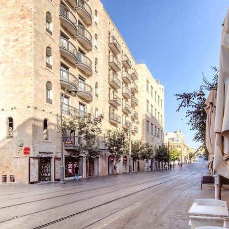 Capsule Inn Jerusalem Exterior photo