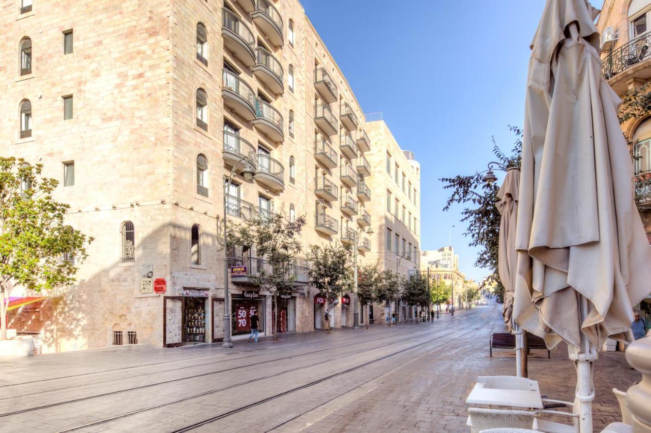 Capsule Inn Jerusalem Exterior photo